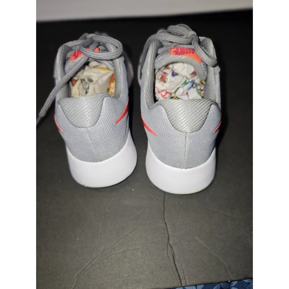 Nike Tanjun 'Wolf Grey' Gray/red 812655-015 Women's Size 7